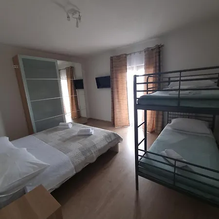 Apartment Bura Posedarje